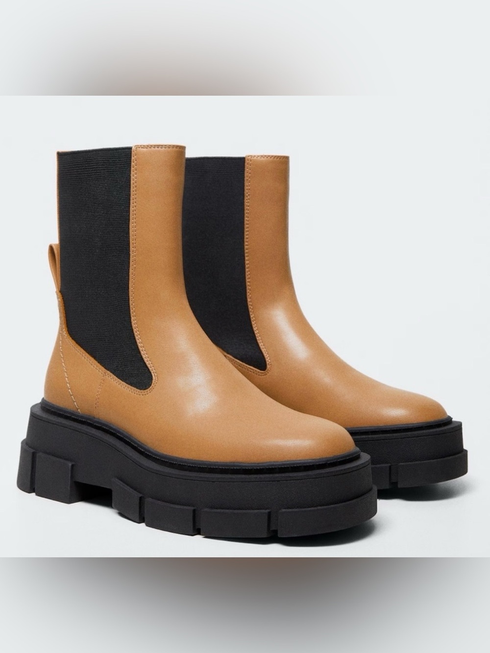 Brand new Mango Chunky Tan Chelsea Boot with Black Elastic Panels